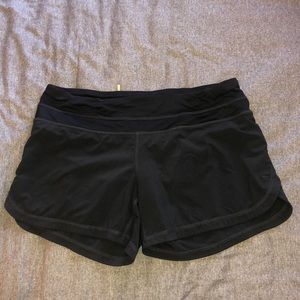 Lululemon black shorts size 8